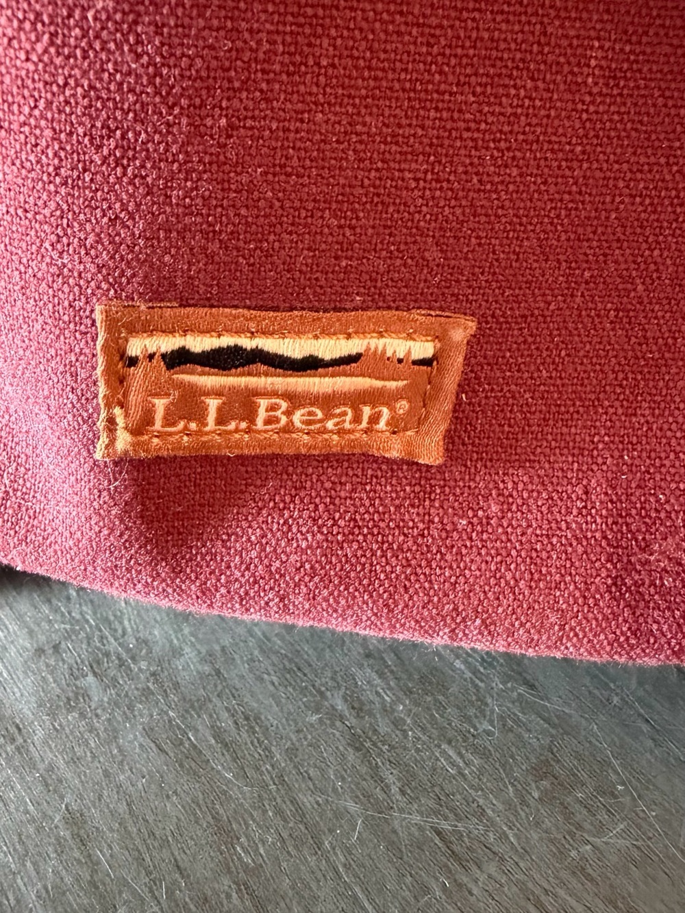 L.L. Bean Canvas Crossbody messenger bag Vintage Red bag with adjustable strap. - Picture 4 of 11